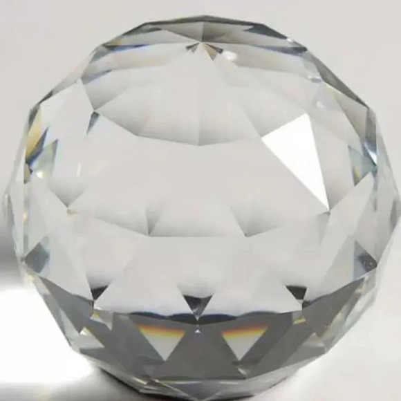 SMALL SWAROVSKI CRYSTAL ROUND FACETED SPARKLY PAPERWEIGHT COLLECTIBLE - Picture 3 of 7
